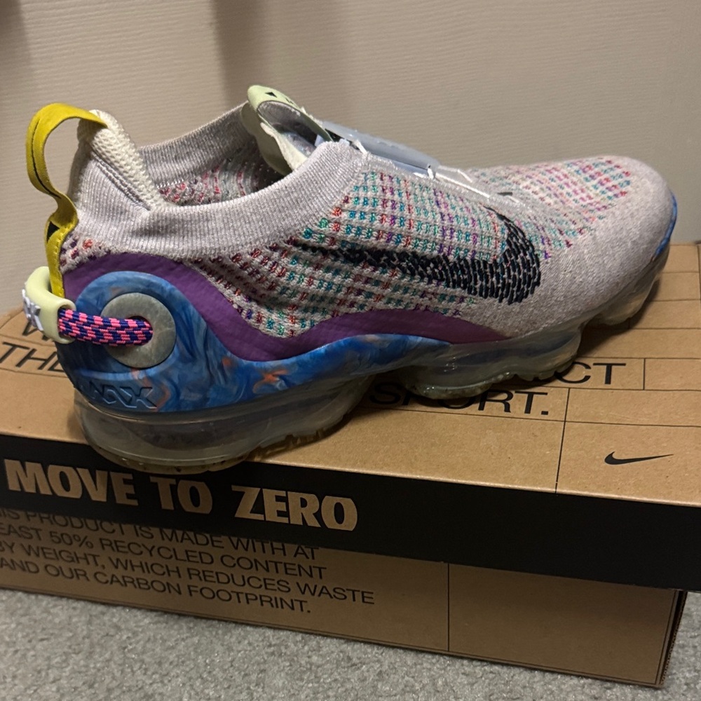 Nike Women’s Multicolor/White Flyknit Slip-On Sneakers